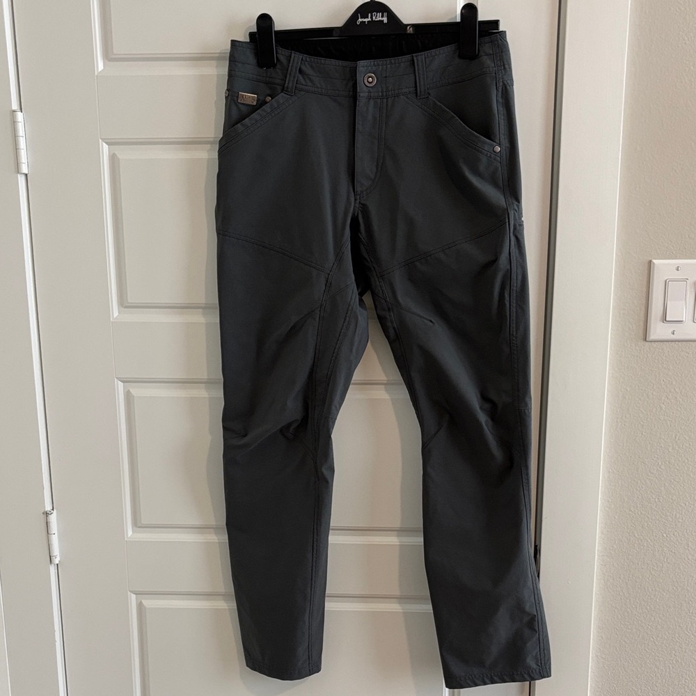 Kuhl Men's Dark Gray Cargo Pants